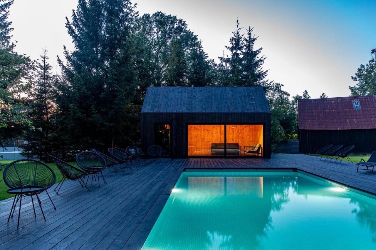 Villa Camppinus Park Jezierzany Exterior foto